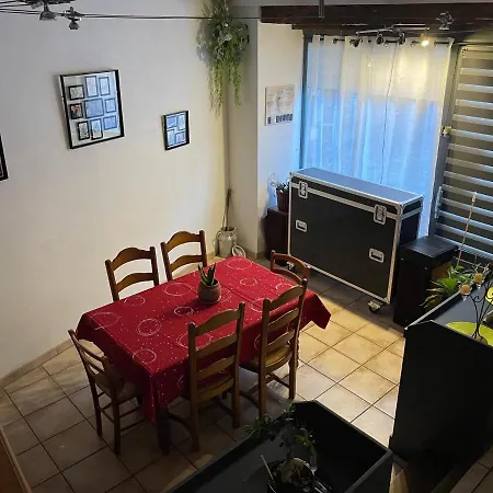 Chez Tifille לינה וארוחת בוקר 3*