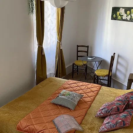 Chez Tifille 3* Estaing (Aveyron)