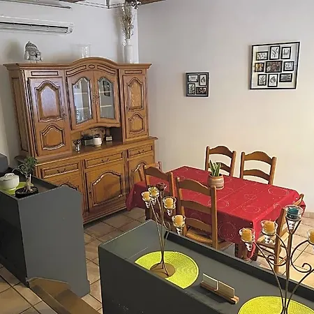 Frühstückspension Chez Tifille Estaing (Aveyron)