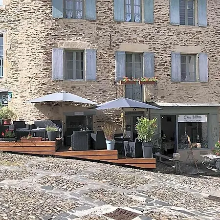 Chez Tifille 3* Estaing (Aveyron)