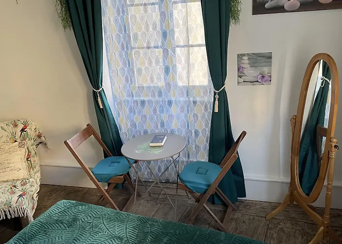 Bed & Breakfast Chez Tifille Estaing (Aveyron)